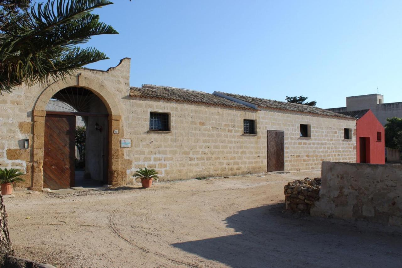 Baglio Bellavista Bed & Breakfast Torre Nubia Bagian luar foto