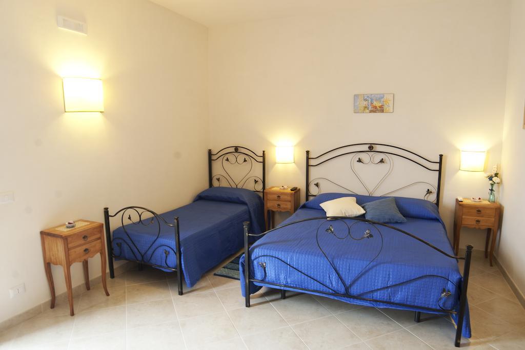 Baglio Bellavista Bed & Breakfast Torre Nubia Ruang foto